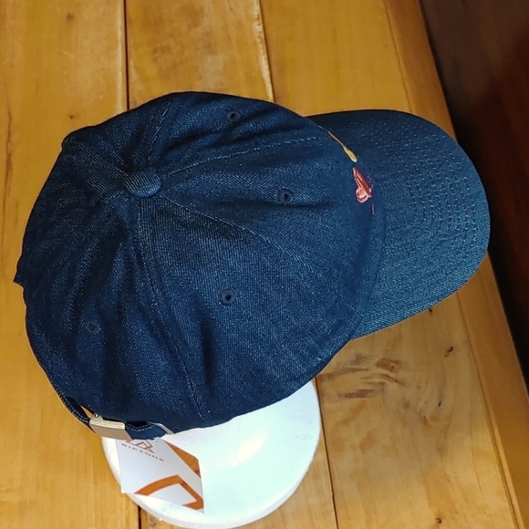NWT Embroidered Denim Baseball Cap - Picture 4 of 13